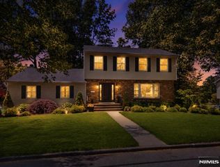 2430 Cleveland Avenue, Twp Of Washington, NJ 07676