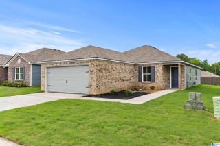 1637 SIMMONS STREET SE, Cullman, AL 35055
