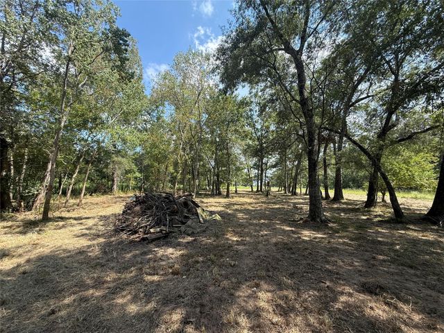 384 County Road 4017, Dayton, TX 77535