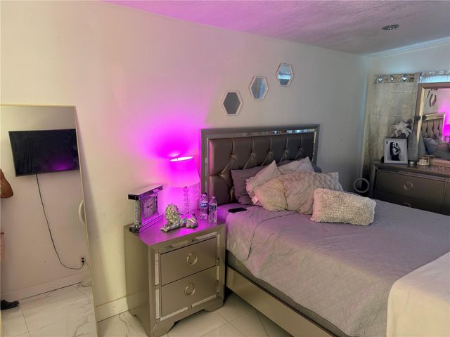 3107 W OSBORNE AVENUE, Tampa, FL 33614