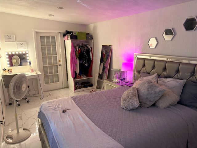 3107 W OSBORNE AVENUE, Tampa, FL 33614