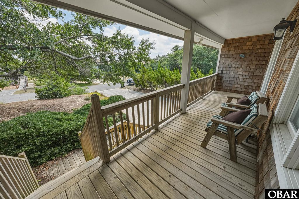 Image 13 of property listing at 4236 Seascape Drive, Kitty Hawk, NC 27949