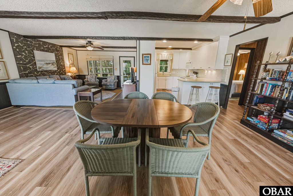 Image 18 of property listing at 4236 Seascape Drive, Kitty Hawk, NC 27949