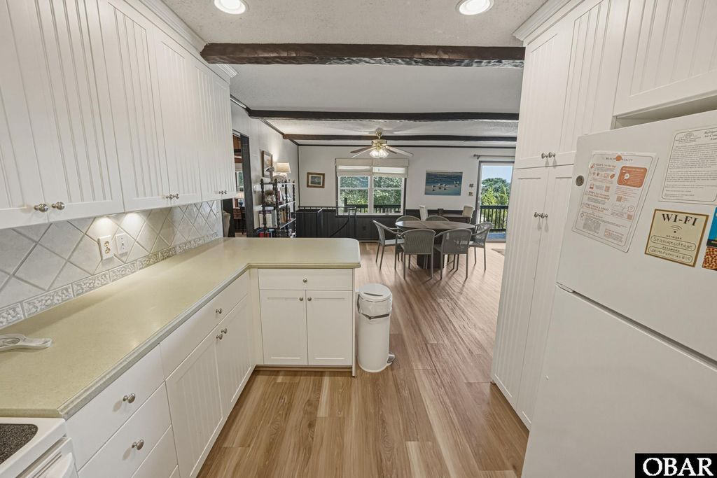 Image 25 of property listing at 4236 Seascape Drive, Kitty Hawk, NC 27949