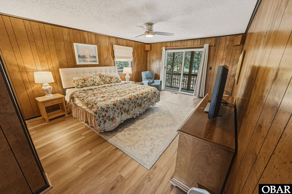 Image 30 of property listing at 4236 Seascape Drive, Kitty Hawk, NC 27949