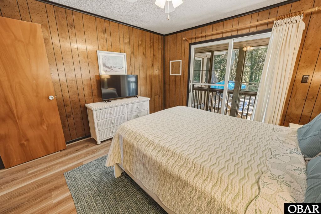 Image 41 of property listing at 4236 Seascape Drive, Kitty Hawk, NC 27949