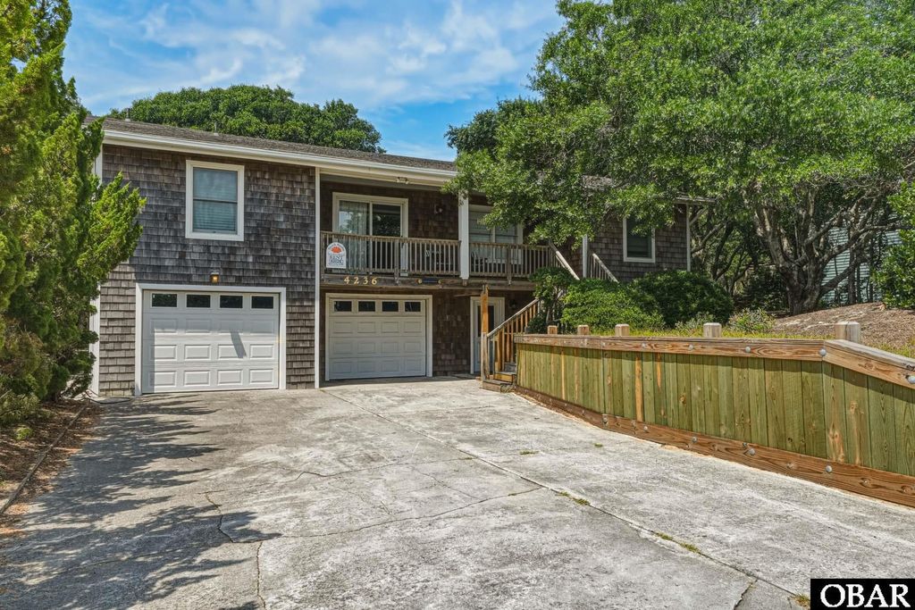 Image 53 of property listing at 4236 Seascape Drive, Kitty Hawk, NC 27949