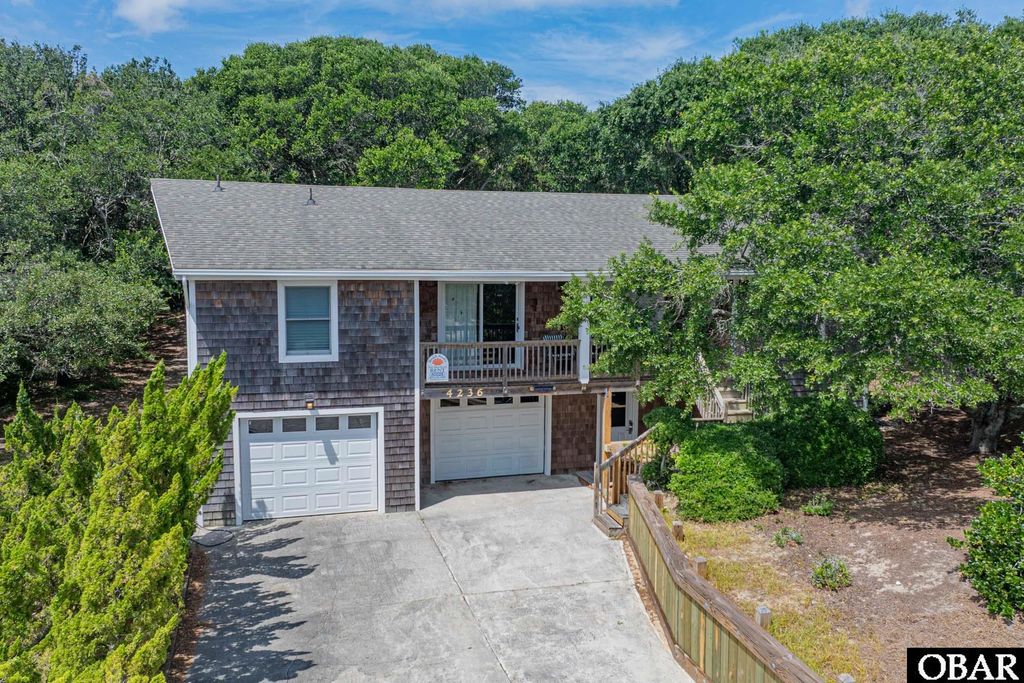Image 76 of property listing at 4236 Seascape Drive, Kitty Hawk, NC 27949
