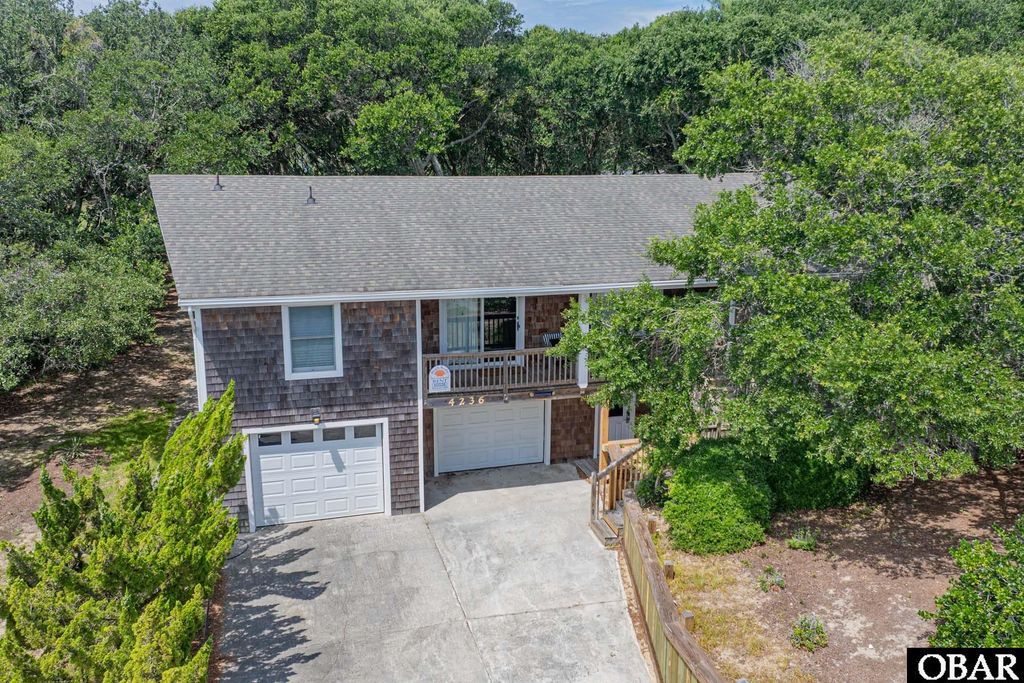 Image 77 of property listing at 4236 Seascape Drive, Kitty Hawk, NC 27949