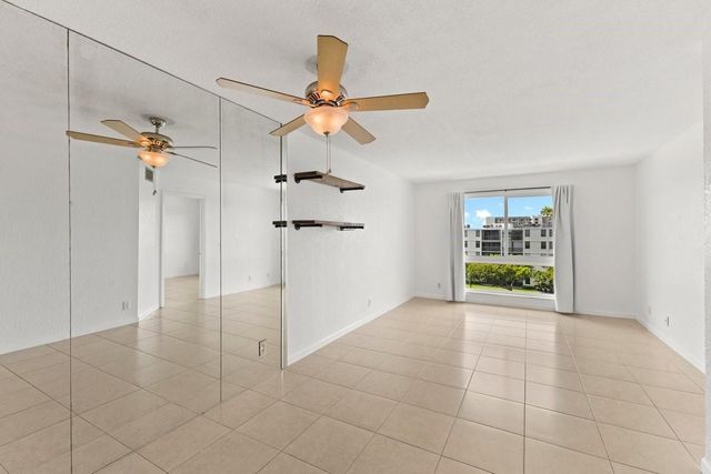 2106 S Cypress Bend Drive 506, Pompano Beach, FL 33069