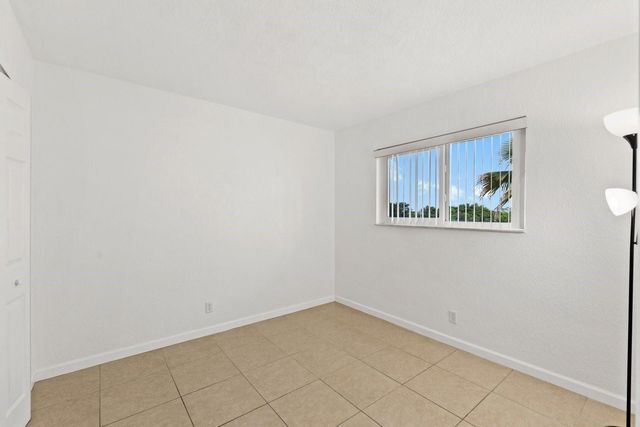 2106 S Cypress Bend Drive 506, Pompano Beach, FL 33069