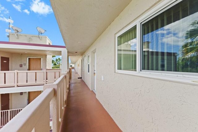 2106 S Cypress Bend Drive 506, Pompano Beach, FL 33069