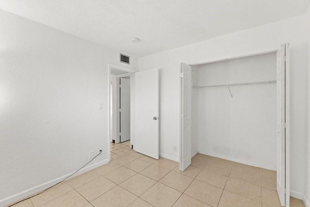 2106 S Cypress Bend Drive 506, Pompano Beach, FL 33069