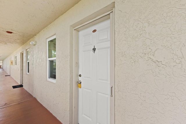 2106 S Cypress Bend Drive 506, Pompano Beach, FL 33069