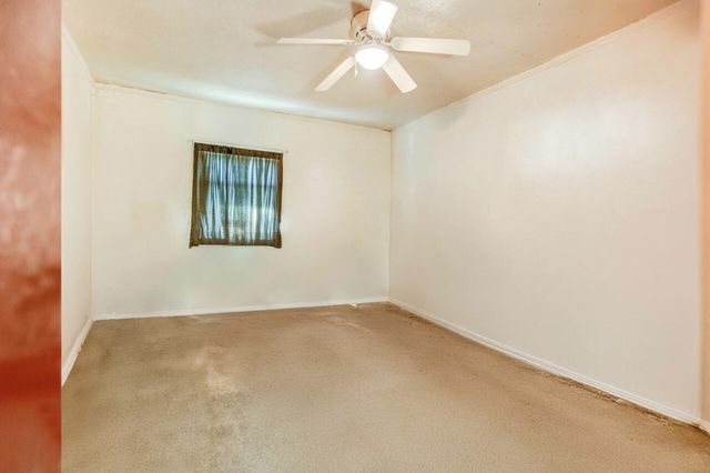 1000 E 2nd St, Hopkinsville, KY 42240