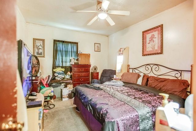 1000 E 2nd St, Hopkinsville, KY 42240