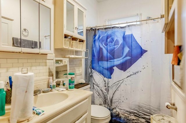 1000 E 2nd St, Hopkinsville, KY 42240