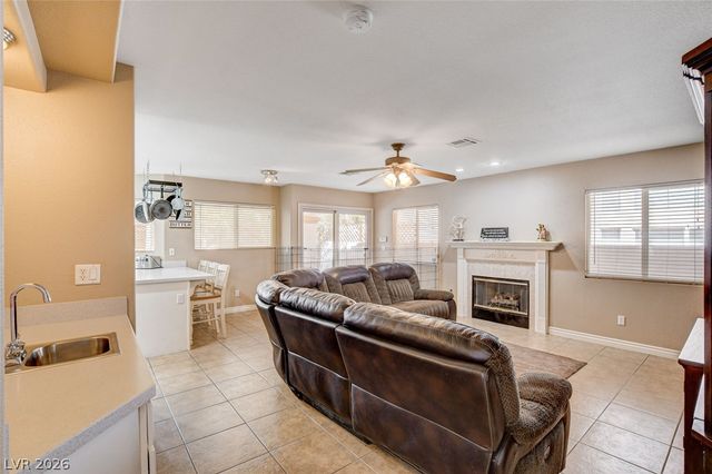 9364 Warm Waters Avenue, Las Vegas, NV 89129