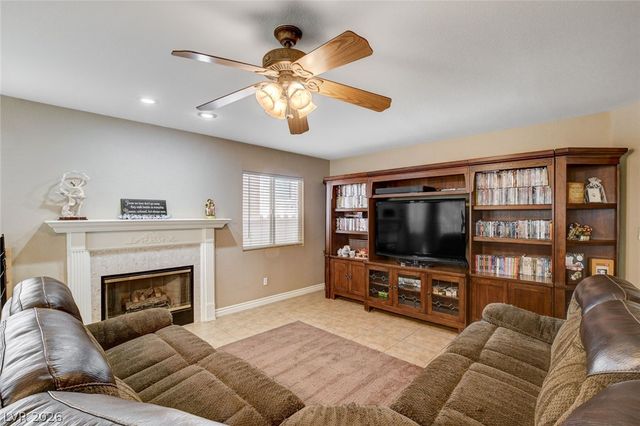 9364 Warm Waters Avenue, Las Vegas, NV 89129
