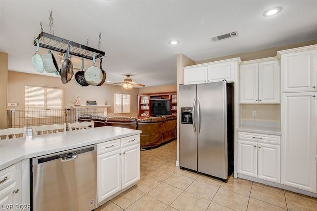 9364 Warm Waters Avenue, Las Vegas, NV 89129