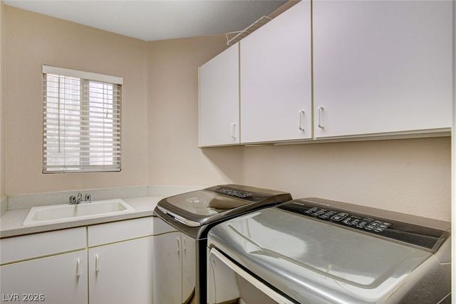 9364 Warm Waters Avenue, Las Vegas, NV 89129