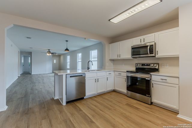 3722 Crimson Star, San Antonio, TX 78261
