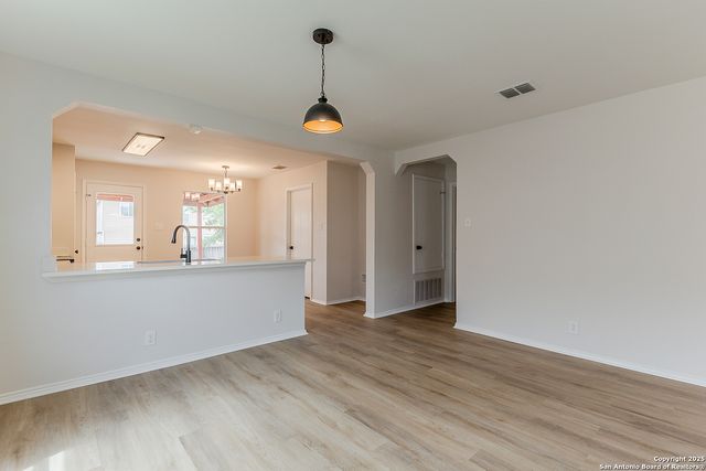 3722 Crimson Star, San Antonio, TX 78261
