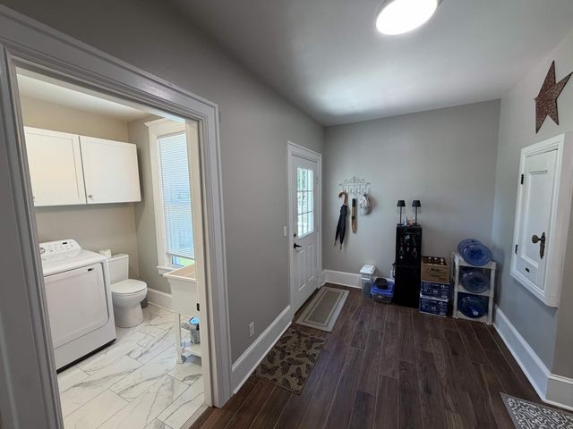 208 N Lafayette Street, Mayesville, SC 29104