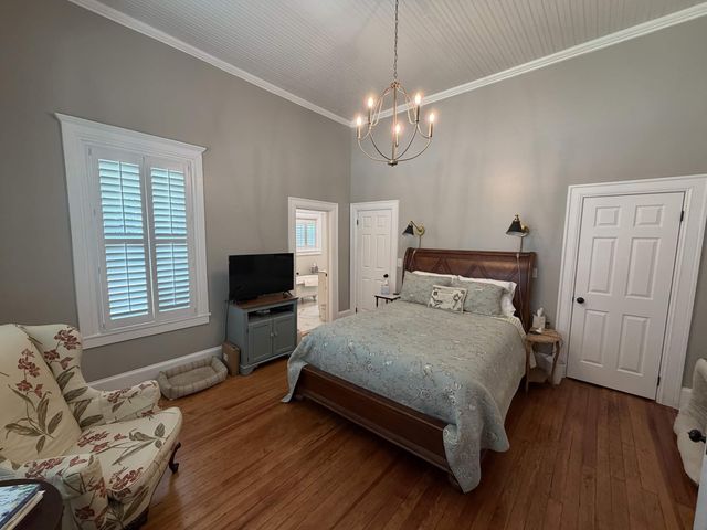 208 N Lafayette Street, Mayesville, SC 29104