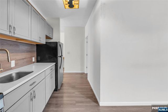 7612 Park Avenue C4, North Bergen, NJ 07047