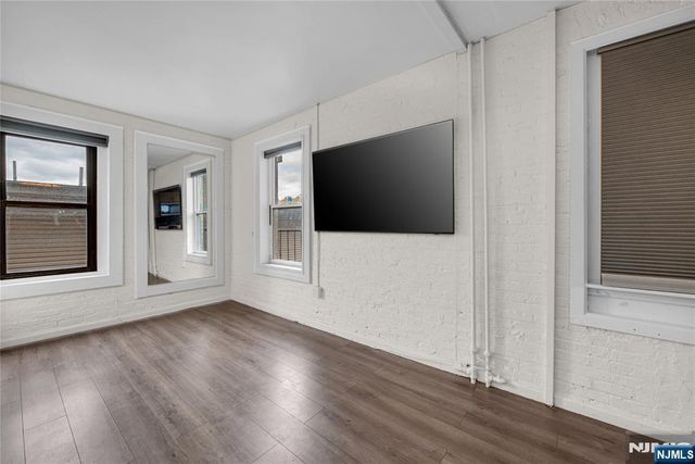 7612 Park Avenue C4, North Bergen, NJ 07047