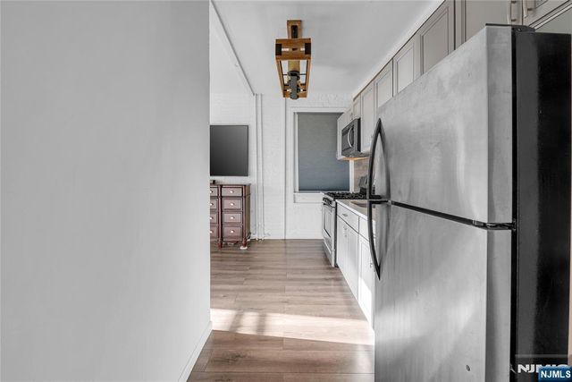 7612 Park Avenue C4, North Bergen, NJ 07047