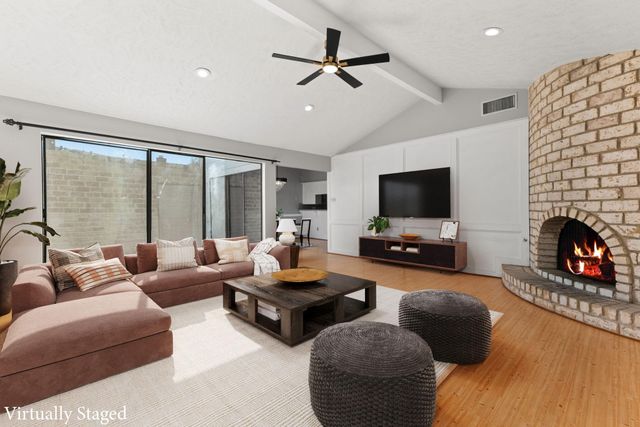 36 Pinehurst Lane, Missouri City, TX 77459