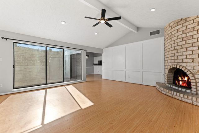 36 Pinehurst Lane, Missouri City, TX 77459