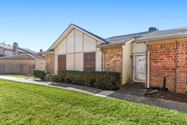 36 Pinehurst Lane, Missouri City, TX 77459