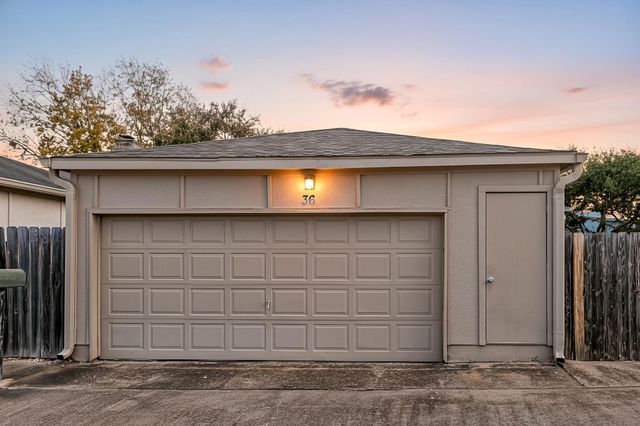 36 Pinehurst Lane, Missouri City, TX 77459