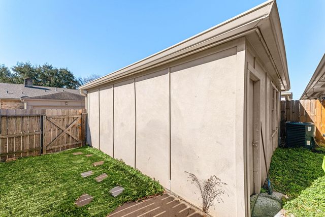 36 Pinehurst Lane, Missouri City, TX 77459