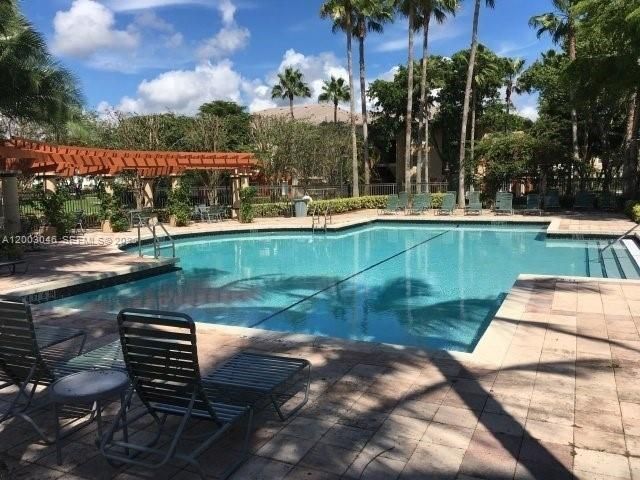 4195 N Haverhill Rd 307, West Palm Beach, FL 33417