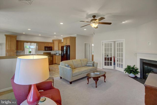 25 COLONIAL COURT, Shippensburg, PA 17257