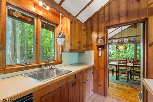 2079 Lakeside Dr, Vernon Twp., NJ 07422