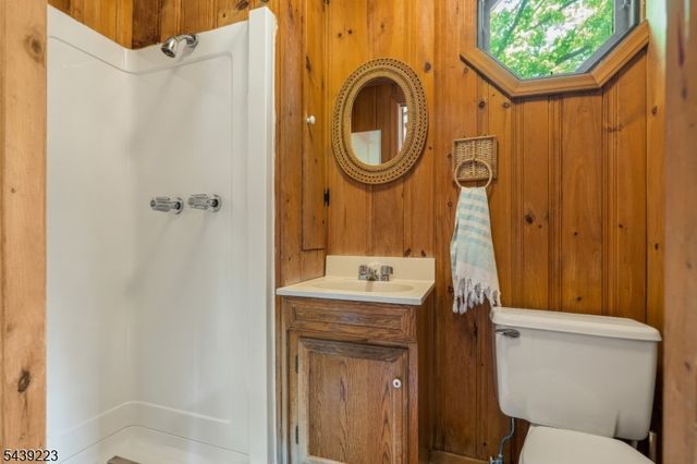 2079 Lakeside Dr, Vernon Twp., NJ 07422