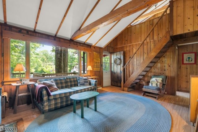 2079 Lakeside Dr, Vernon Twp., NJ 07422