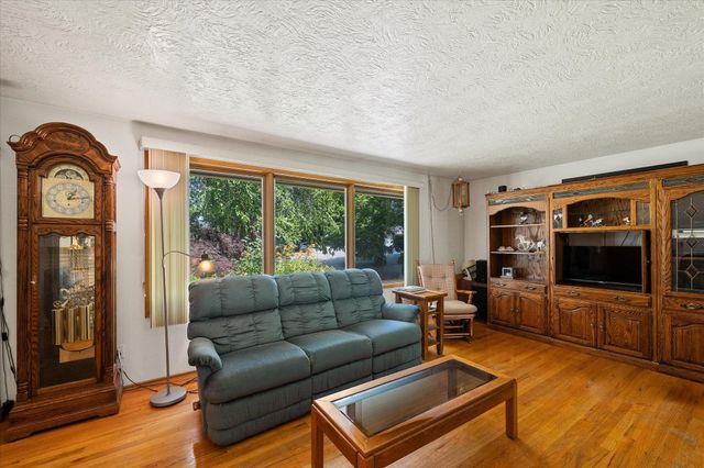 10820 E 18th Ave, Spokane Valley, WA 99206