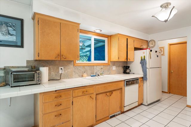 10820 E 18th Ave, Spokane Valley, WA 99206