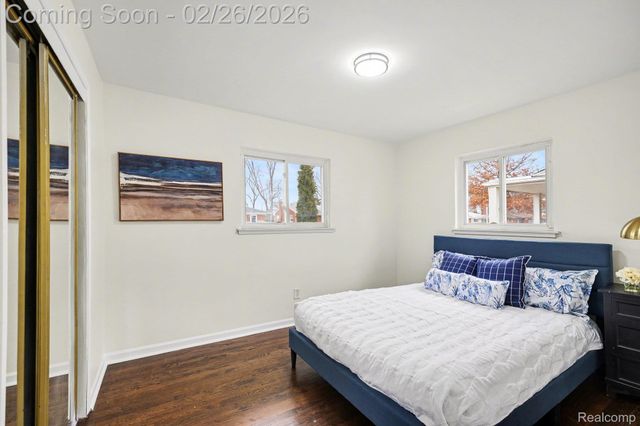 29701 Mark Avenue, Madison Heights, MI 48071