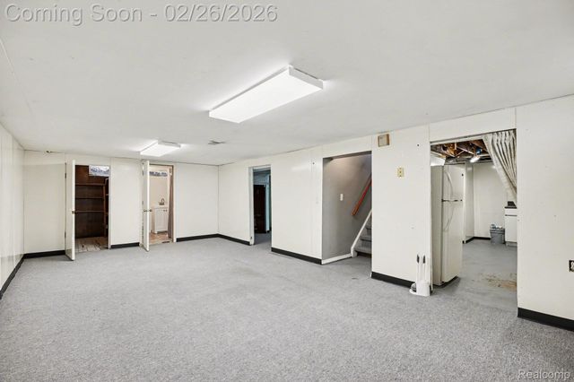 29701 Mark Avenue, Madison Heights, MI 48071