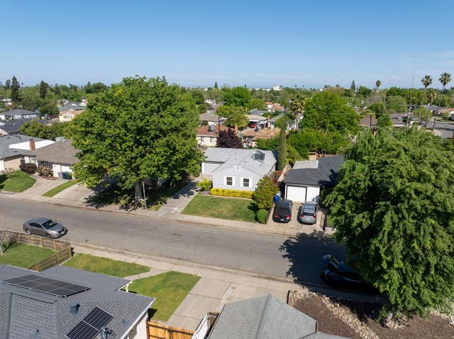 5211 Whittier Dr, Sacramento, CA 95820