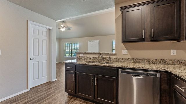 716 Vista Street, Gentry, AR 72734