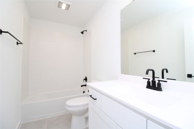 509 Ridgewood Drive, Van Alstyne, TX 75495