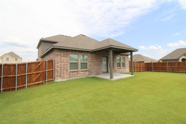 509 Ridgewood Drive, Van Alstyne, TX 75495